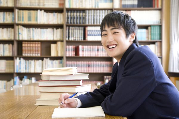 世界史の苦手を克服! ポイントは「映像」と「縦の学び」